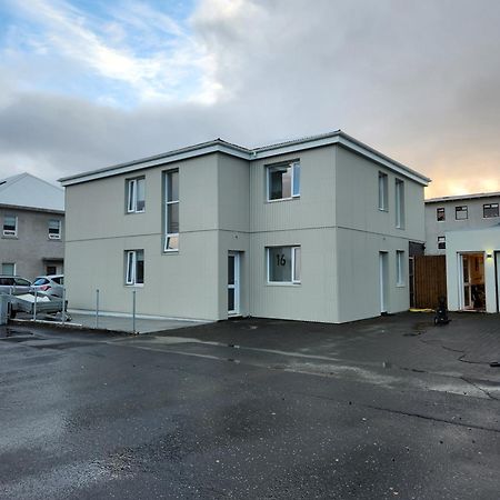 Reynisstathir Apartment Keflavík Exterior foto